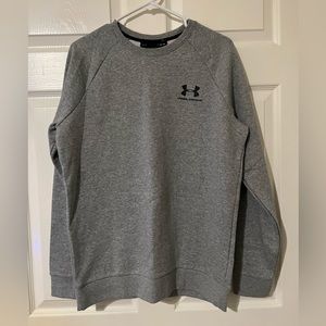 Women’s M Under Armour sweatshirt